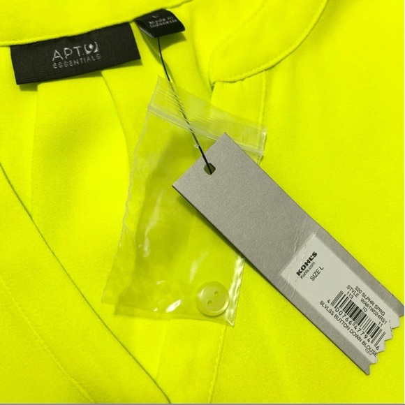 🦋NWT Apt. 9 Sleeveless L Neon Button Down🦋 - Picture 7 of 7